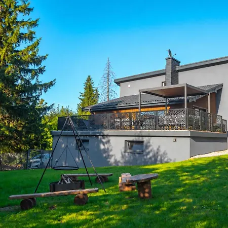 Szycha Villa